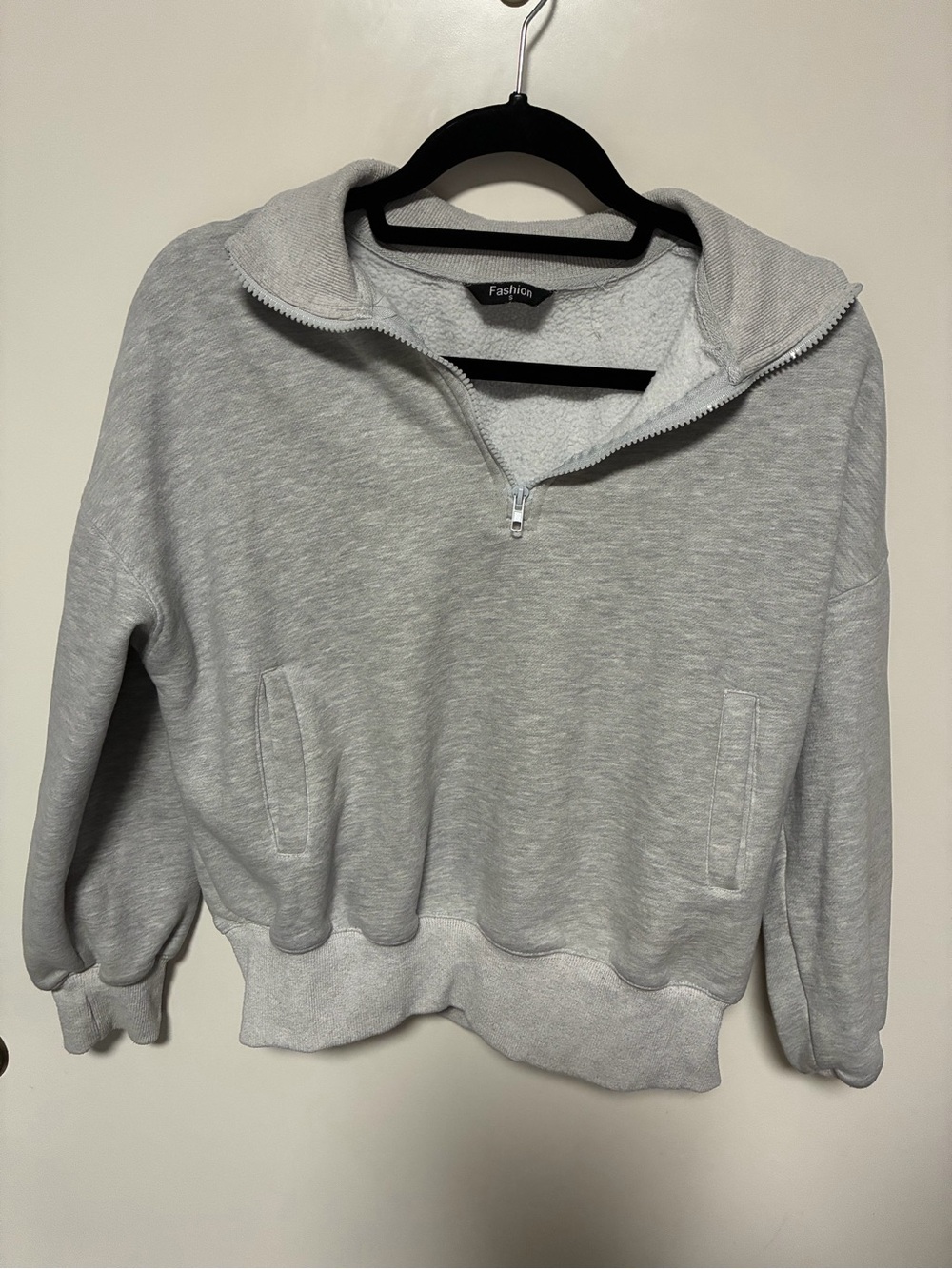 Women’s Quarter-Zip Light Gray Sweatshirt